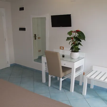 Hotel Club (Adults Only) Sant'Agnello Exterior photo