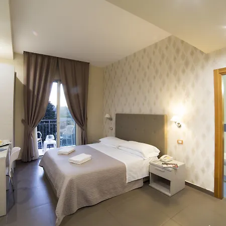 Hotel Club (Adults Only) Sant'Agnello Exterior photo