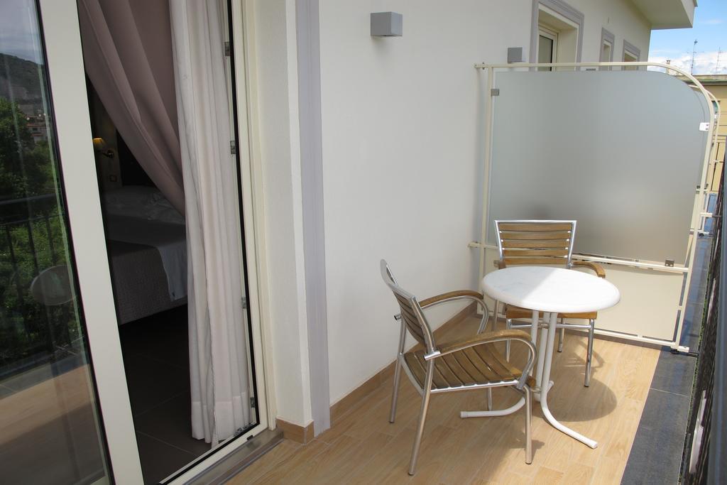 Hotel Club (adults Only) 4*